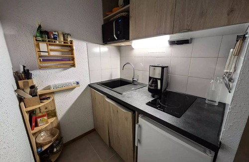 Areches Apartment | Residence Val Blanc 2 - Apartment for 5 people with views of the village and the rock Parstire