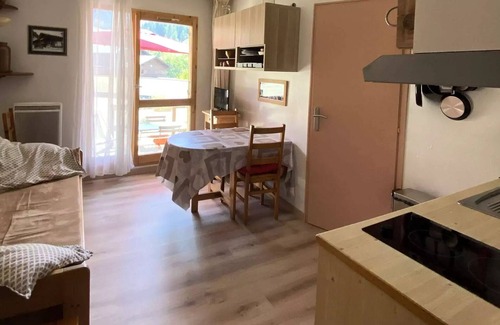 Areches Apartment | Residence Val Blanc 2 - Apartment for 2 to 4 people center village near ski lifts