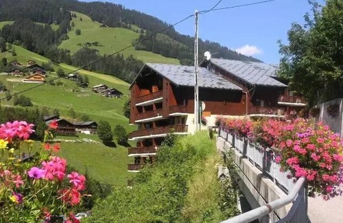 Areches Apartment | Residence Val Blanc 2 - VERY MIGNON APARTMENT AND BENEFIT OF 28M2 FOR 4 PERSONS