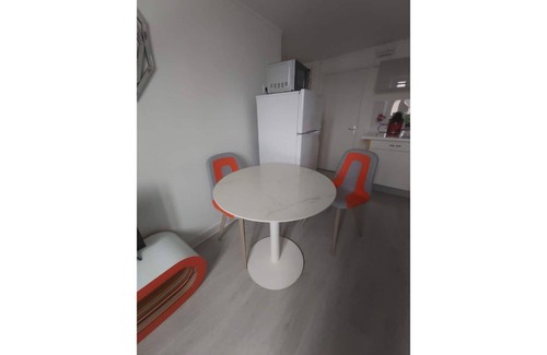 Chateauroux Apartment | Residence Valissou - Pop decoration apartment