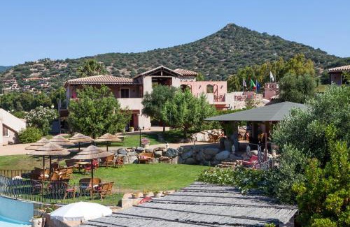 Campulongu Apartment | Residence with swimming-pool in Campulongu just 600 mt from the sea