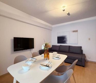 Hiroshima City Centre Apartment | Residence Yu - Spacious 2BR Apartment Central Yet Peaceful Stay