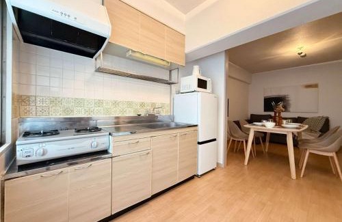 Hiroshima City Centre Apartment | Residence Yu - Spacious 2BR Apartment Central Yet Peaceful Stay