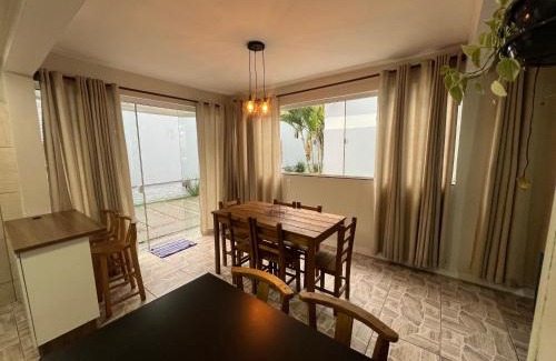 Canasvieiras House | Residencial Bernardo Sobrado 120m2