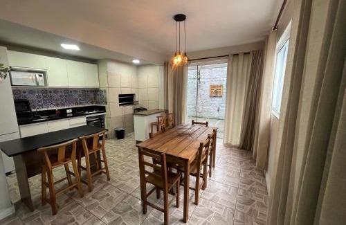 Canasvieiras House | Residencial Bernardo Sobrado 120m2