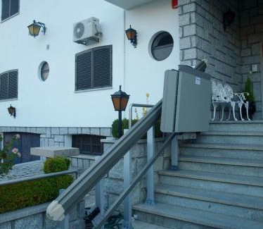 Pinhancos House | Residencial Sra. da Lomba
