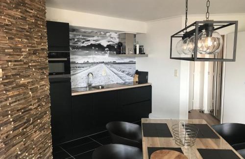 Mariakerke Apartment | Residentie Hydro Palace, Zeedijk 250!