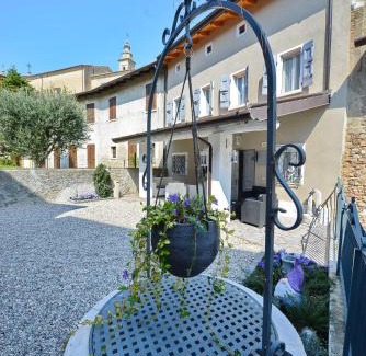 Castellaro Lagusello House | Residenza al Castello