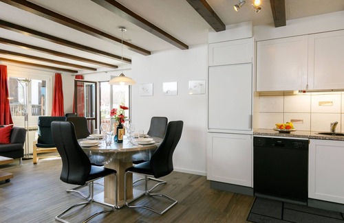 Surlej Apartment | Residenza Chesa Margun 710-1 by Interhome