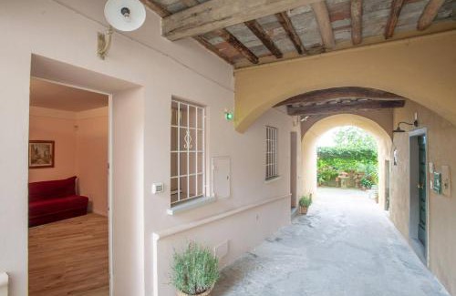 Lastra a Signa House | Residenza dei Piaceri Perduti-Rosa