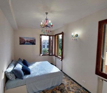 Castello Apartment | Residenza Donini in Venice Suite 2