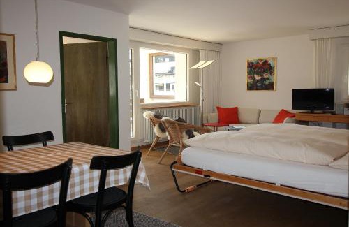 Sils-Maria Apartment | Residenza Lagrev 2 Zimmerwohnung - Nr 002 - Typ 21A - Hochparterre - Süd West