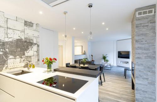Torbole sul Garda Apartment | Residenza The Rock