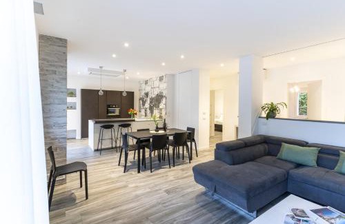 Torbole sul Garda Apartment | Residenza The Rock