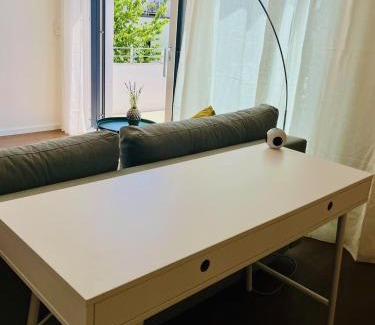 Straubing Apartment | RESIDERY - Dein zentrales Apartment in urbanem Chic mit Balkon