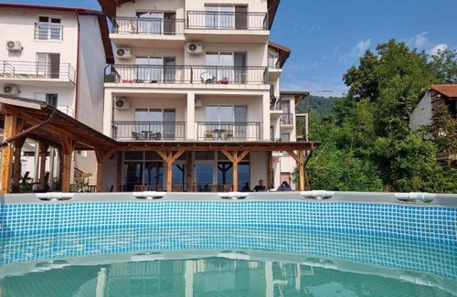 Eselnita Resort | Resort ∙ 10 bedrooms ∙ 34 guests