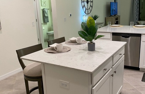 Lakewood Ranch Condo | Resort Life Lakewood National 2 Golf Courses, Pools, Pickelball, Spa, and more!