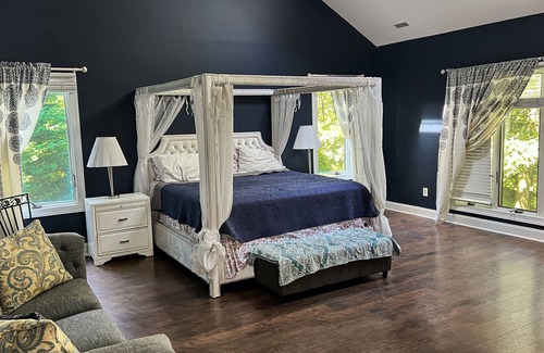 Galloway Resort | Resort Like Property 15 Minutes from the Beach