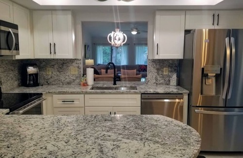 Sarasota Villa | Resort like vacation- close to a beach.