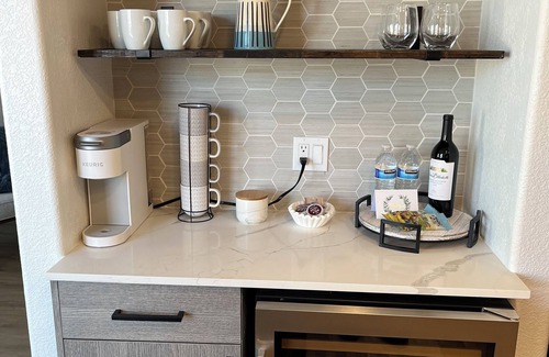 Kierland Condo | Resort living in Scottsdale w heated pool #124