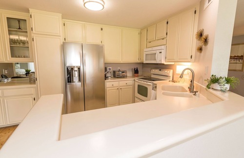 Rancho Bernardo Condo | Resort living with an abundance of amenities
