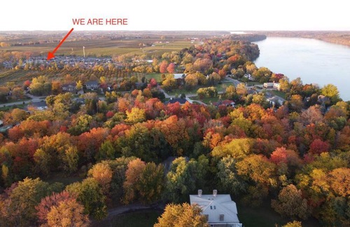 Niagara-on-the-Lake House | Resort near wineries, river, trails! Large Pool!