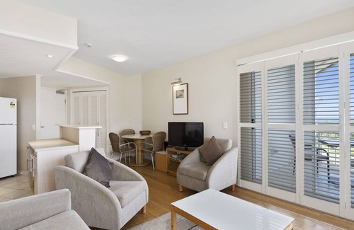 Kingscliff Apartment | Resort on the Beach 4302 with resort Pool