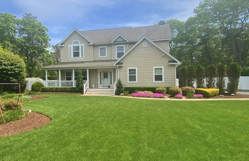 Eastport House | Resort Setting