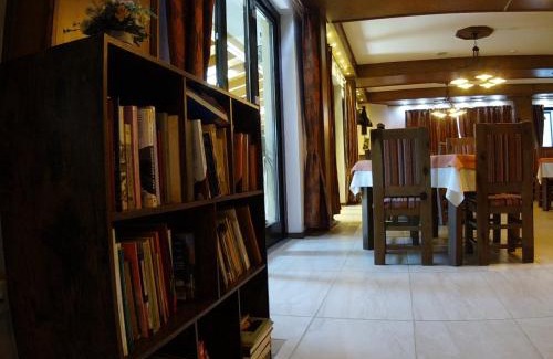 Tau Bistra Hotel | Resort Sf Petru