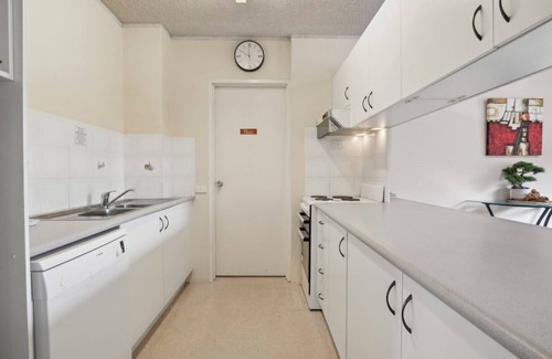Coffs Harbour Apartment | Resort style, beach side, heated outdoor pool, spa, sauna, 6pm checkout