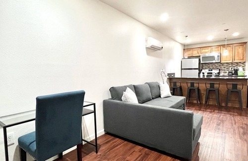 Santa Ana Condo | Resort Style Condo near Disneyland, Beaches, Los Angeles & so much more