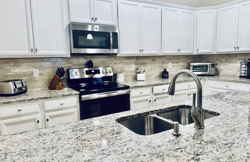 River Hall House | Resort Style Living! Pools, Parks, Restaurant, within walking distance!