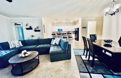 River Hall House | Resort Style Living! Pools, Parks, Restaurant, within walking distance!