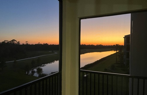 Lakewood Ranch Condo | Resort Style Living