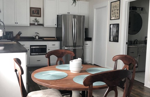 Brenham House | Rest and Renewal for you! Just 3 miles to Brenham