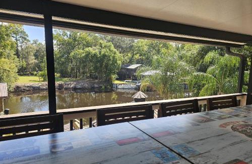 Middleburg House | Rest Ashored!