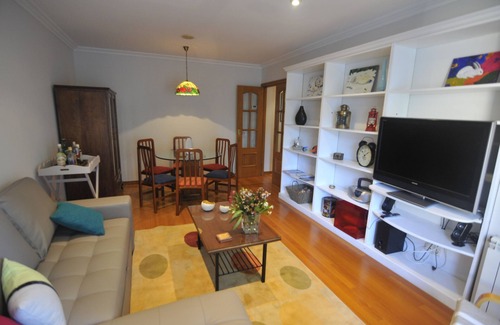 El Ensanche Zona Nuova Condo | Rest of Sar. Spacious, sunny and quiet apartment.