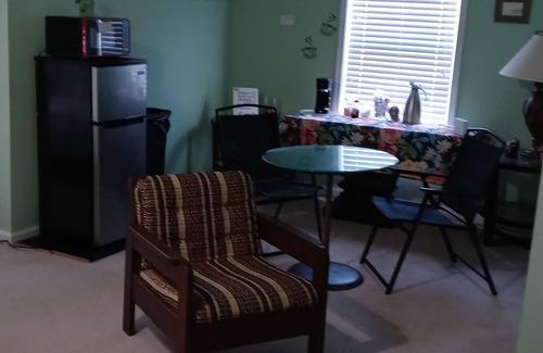 Dallas House | Rest time best time/A treat retreat and time to recuperate
