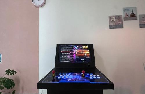 Kampung Sembulan Baru Apartment | reSTARY - Blue Game, Sutera Avenue Infinity Pool - Imago Opposite - KK City- 2BR,5Pax 来沙旅 蓝色复古游戏主题公寓 - 无边际日落海景泳池 - Imago商场对面 - KK市中心 - 2房5人