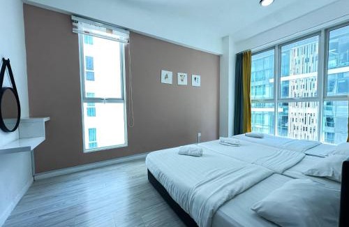 Kampung Sembulan Baru Apartment | reSTARY - Blue Game, Sutera Avenue Infinity Pool - Imago Opposite - KK City- 2BR,5Pax 来沙旅 蓝色复古游戏主题公寓 - 无边际日落海景泳池 - Imago商场对面 - KK市中心 - 2房5人