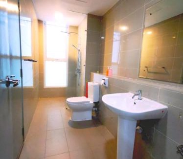 Kampung Sembulan Baru Apartment | reSTARY - K-Box, Sutera Avenue Infinity Pool - Imago Opposite - KK City- 2BR,6Pax 来沙旅 K房主题公寓 - 无边际日落海景泳池 - Imago商场对面 - KK市中心 - 2房6人