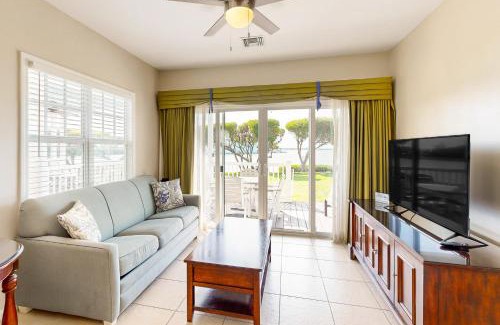 Marathon House | Restful Retreat