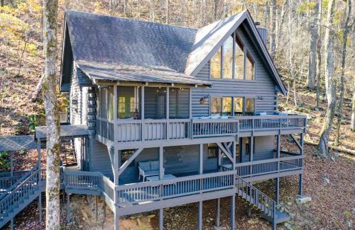 Big Canoe House | Resting Retreat - Play Arcades Soak in the Hot Tub More