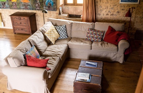 Saint-Marcory Other | Restored farmhouse with outside kitchen, private pool, views, privacy & comfort.