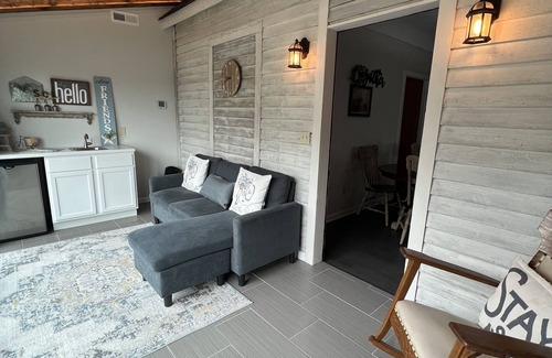 Bluffton Other | Restored farmhouse just steps from the Katy Trail