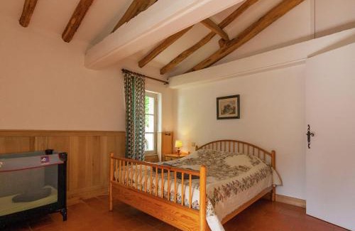 Saint-Georges-de-Montclard House | Restored farmhouse with private pool