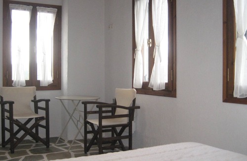Kato Vrontou Cottage | Restored, Pilio Stone House With Great View