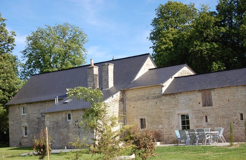 Marigny Cottage | Restored stone gite in the grounds of the chateau, rated 4 stars.