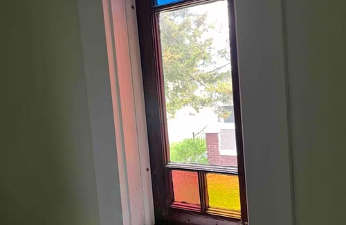 Des Moines House | Restored Victorian, Walk & Bike