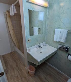 Forsyth Hotel | Restwel Motel